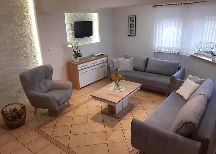 Holiday home Dom Bursztyn *